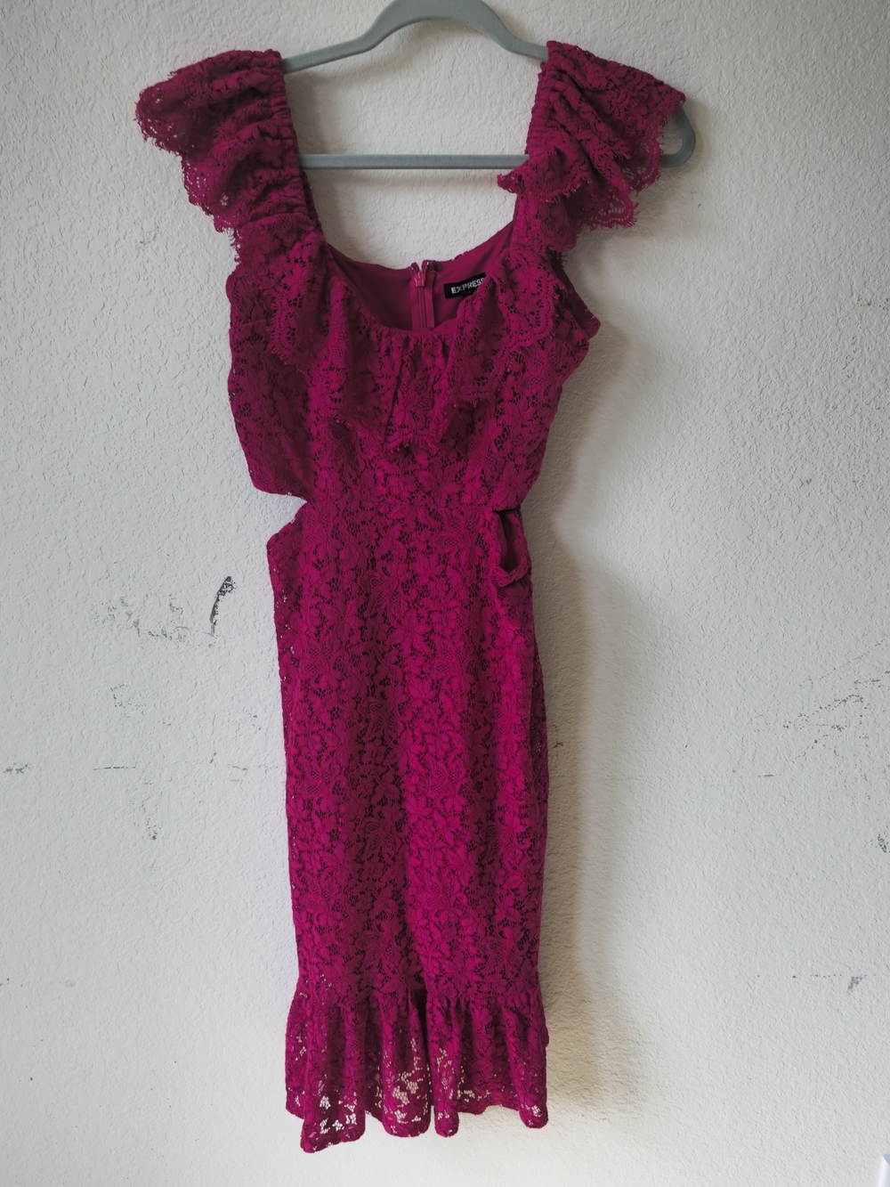 Express Magenta Lace Midi Dress with Ruffle Sleeves